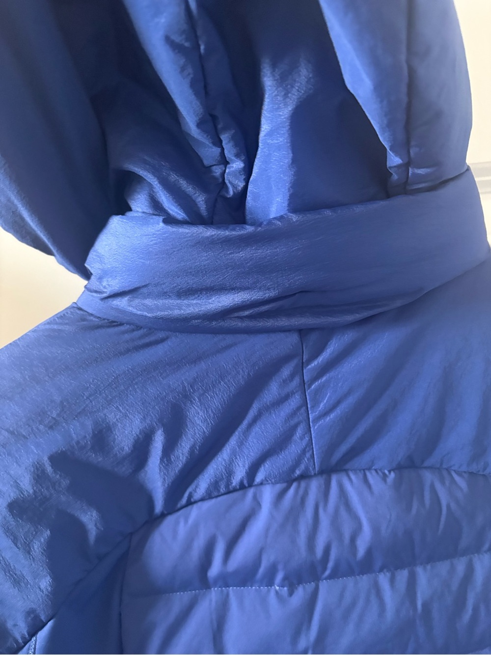 lululemon athletica insulated hooded puffer jacket - psychic blue 6 - Picture 12 of 15